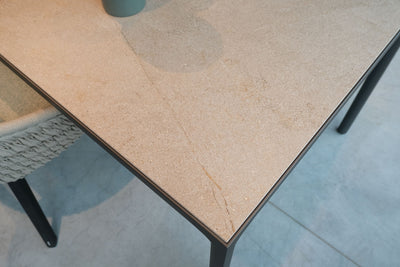 Design Buitenkansje - Tribù Illum -  Eettafel