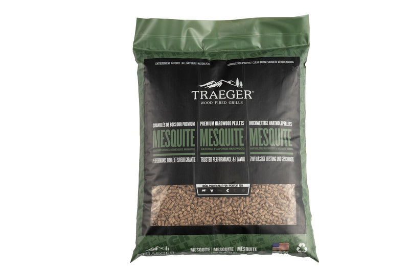 voorkant traeger mesquite pellets in zak 9 kg