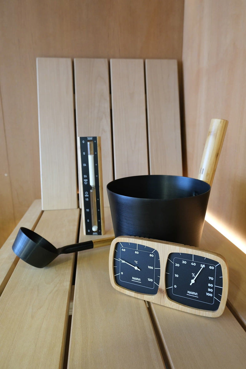 sauna opgieten lepel zwart staal bamboe hout handvat hanolux